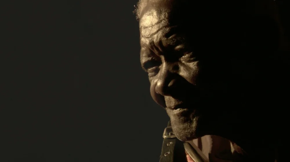 Scene from Terra Deu Terra Come by Rodrigo Siqueira